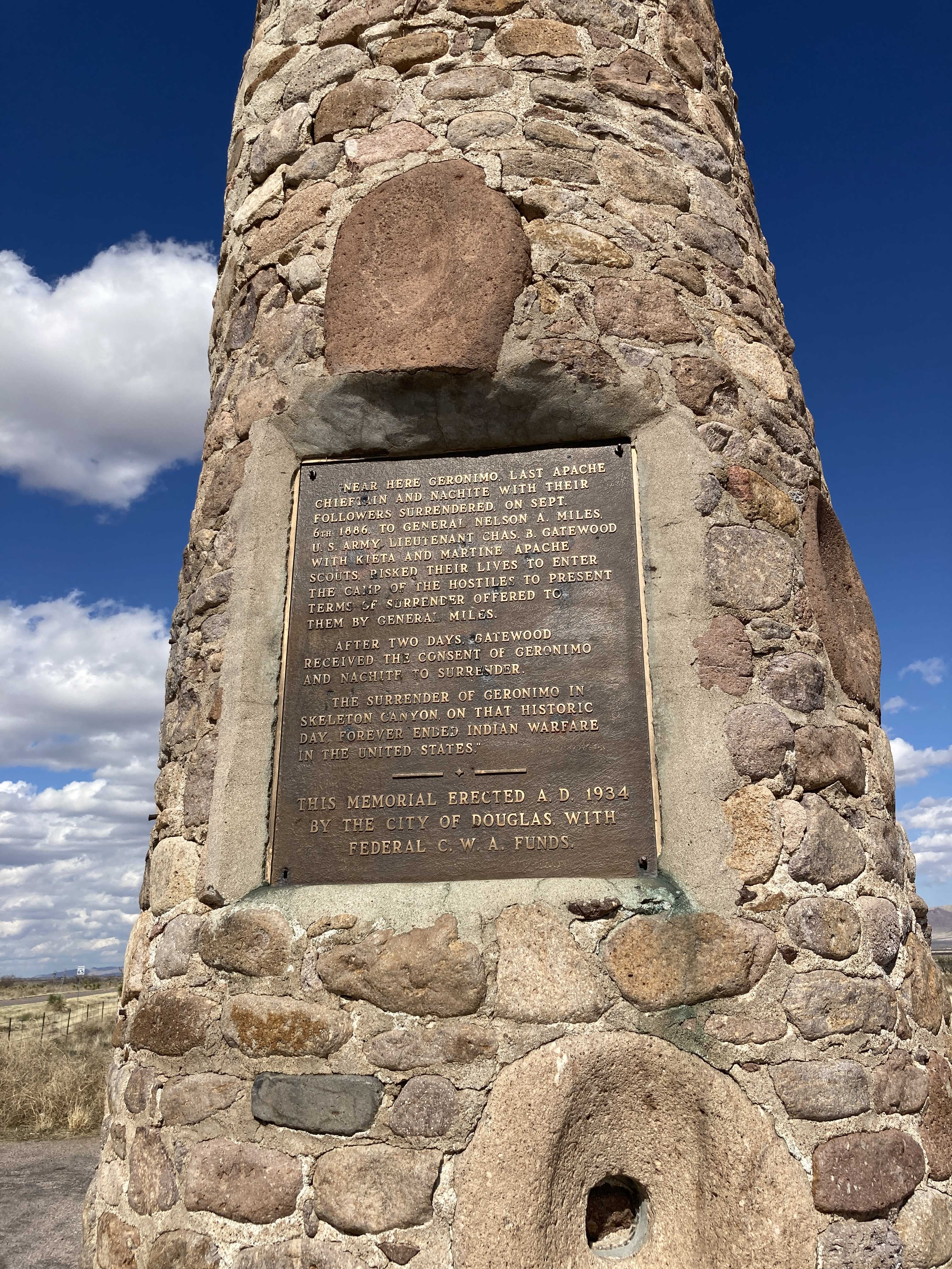 Monument to Geronimo's surrender