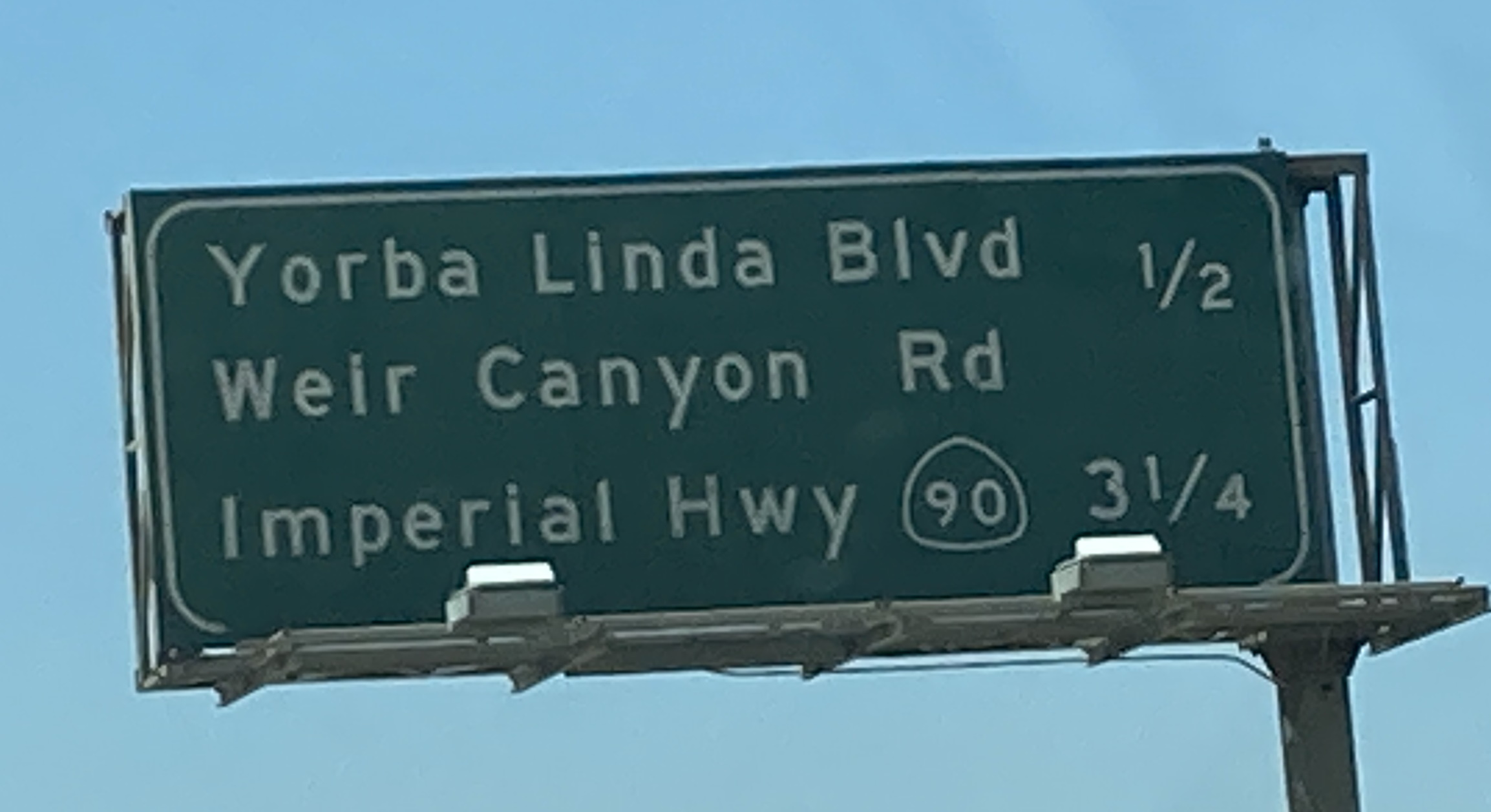 CA91W/E of Weir Canyon