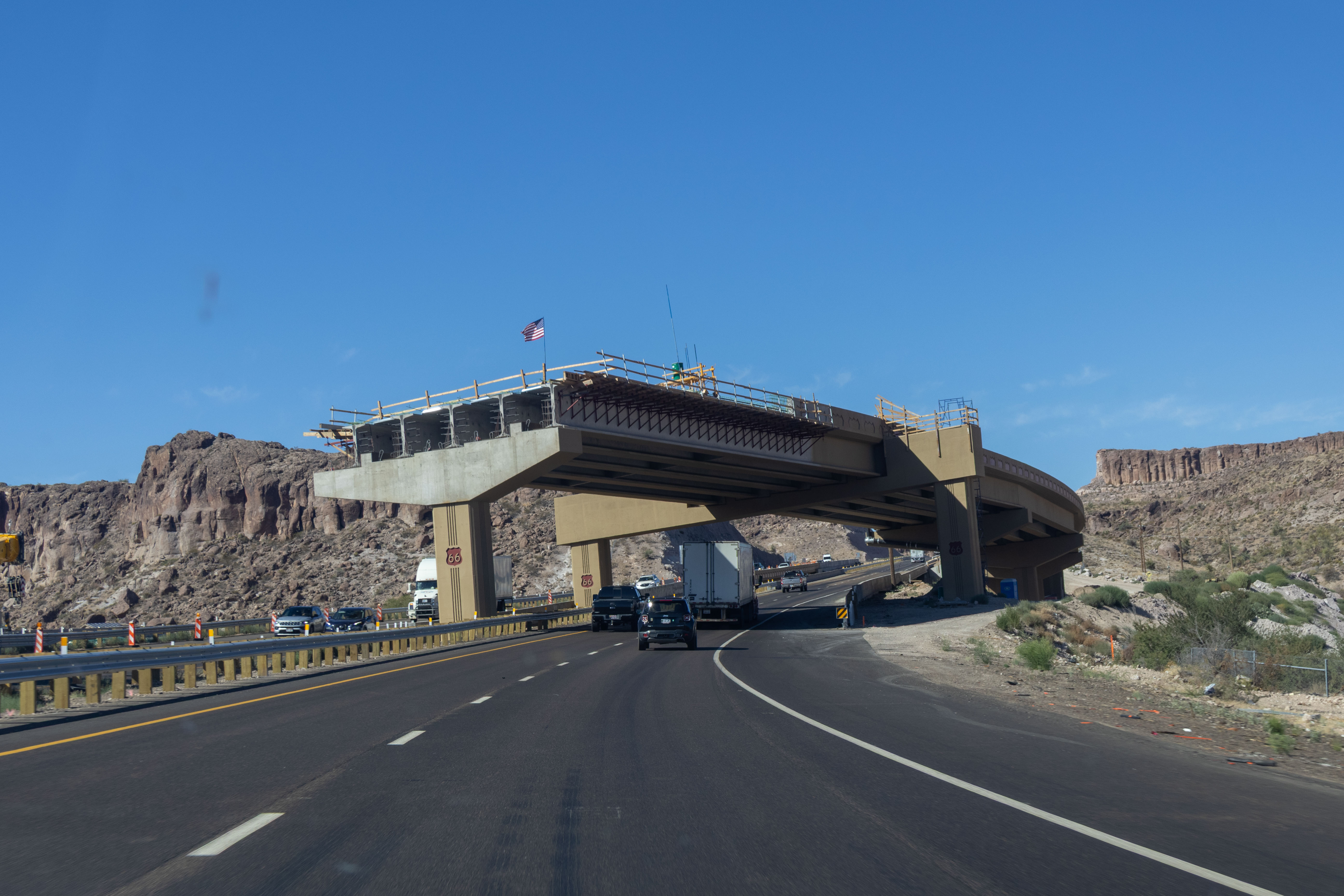 I-40 W of Clack Canyon
